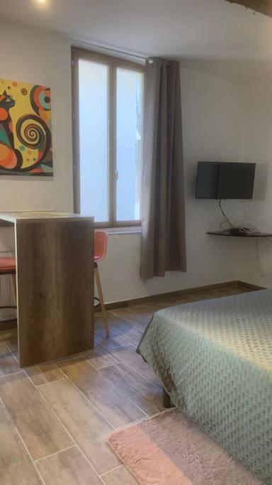 Studio Tout Equipe Pres Des Grands Buffets, Narbonne Нарбонна Экстерьер фото